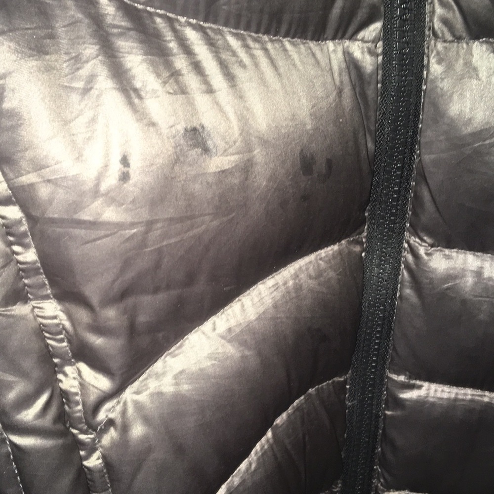 packable down coat - Picture 2 of 4